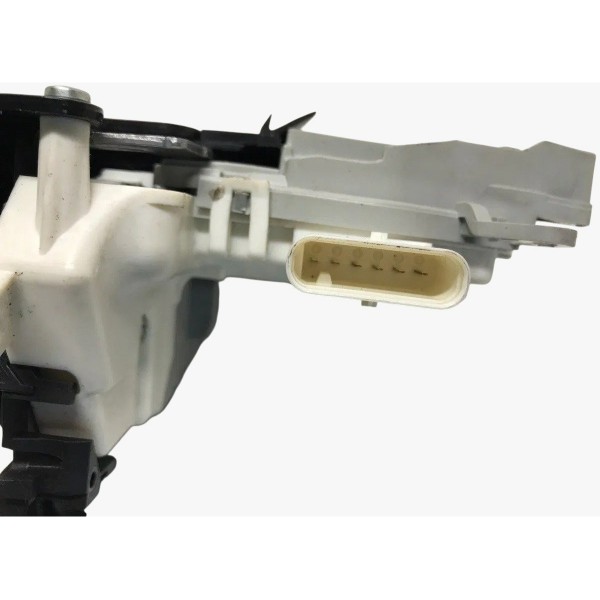 Fechadura Traseira Esquerda Audi Q3 2016