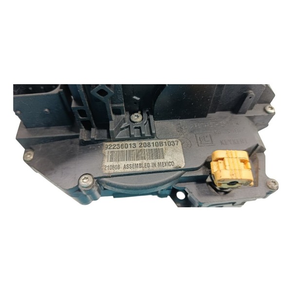 Fechadura Porta Dianteira Direita Gm Omega 2010