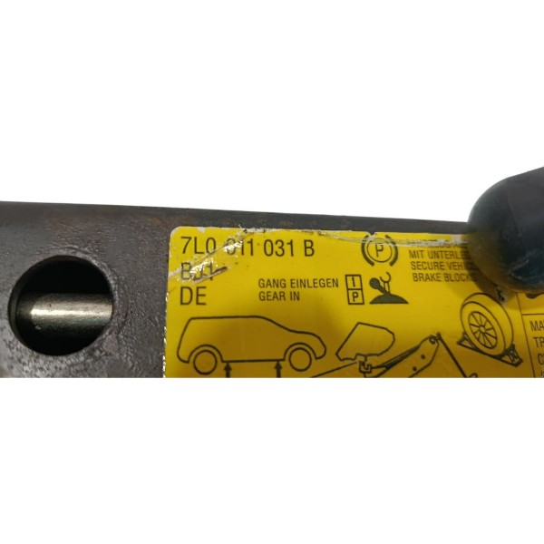 Macaco Volkswagen Touareg 2014