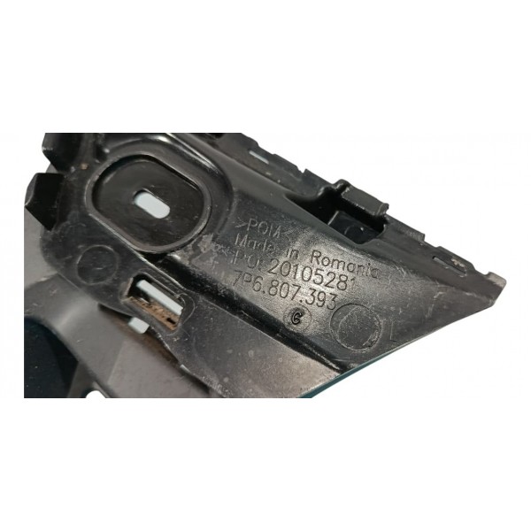 Guia Parachoque Traseiro Esquerdo Volkswagen Touareg 2014