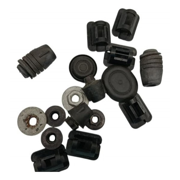 Kit Presilhas Batentes Capô Land Rover Defender 2020