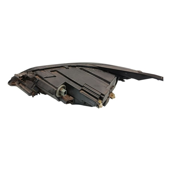 Farol Direito Chevrolet Equinox 2018 (detalhes Quebrado Foto Direito/passageiro