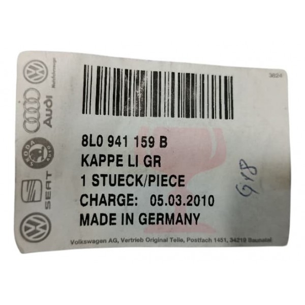 Tampa Traseira Farol Esquerdo Audi A3 2019 Preto