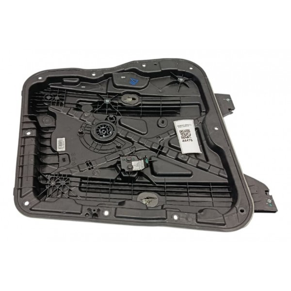 Máquina Vidro Dianteiro Direito Byd Song Plus 24/25