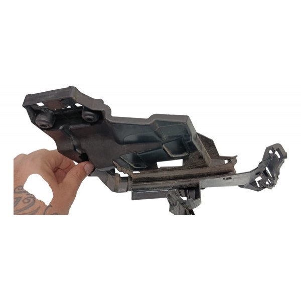 Moldura Interna Fechadura Porta Dianteira Esq Volvo S60 2019