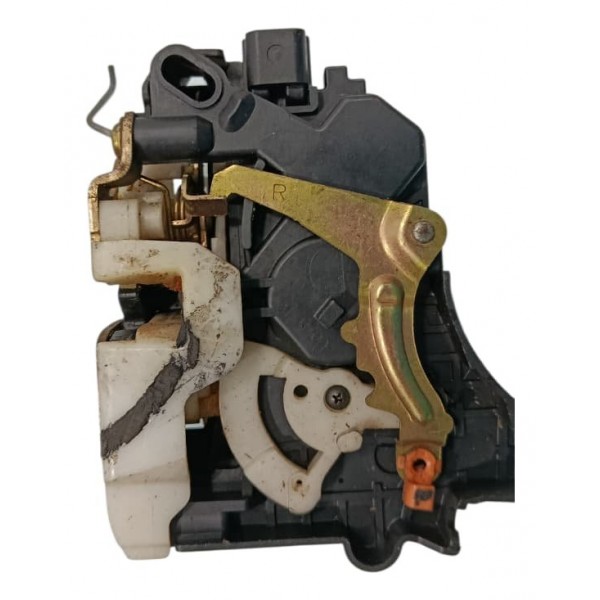 Fechadura Porta Direita Mitsubishi Airtrek 2006