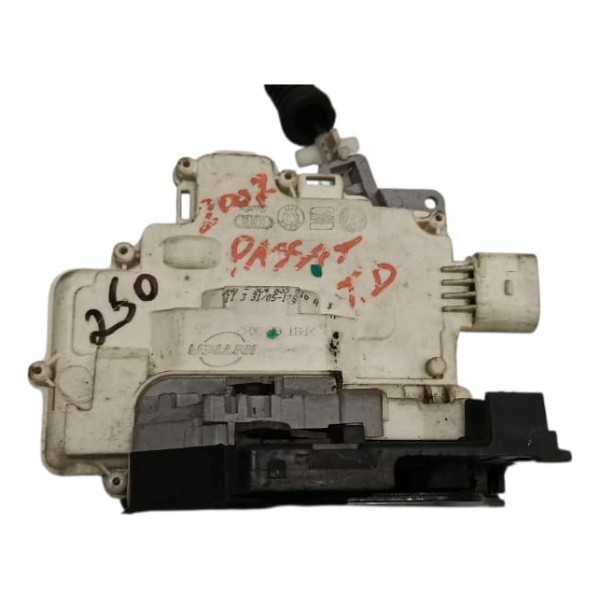 Fechadura Porta Traseira Direita Volkswagen Passat 2007