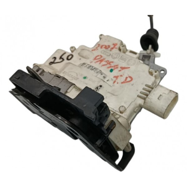 Fechadura Porta Traseira Direita Volkswagen Passat 2007