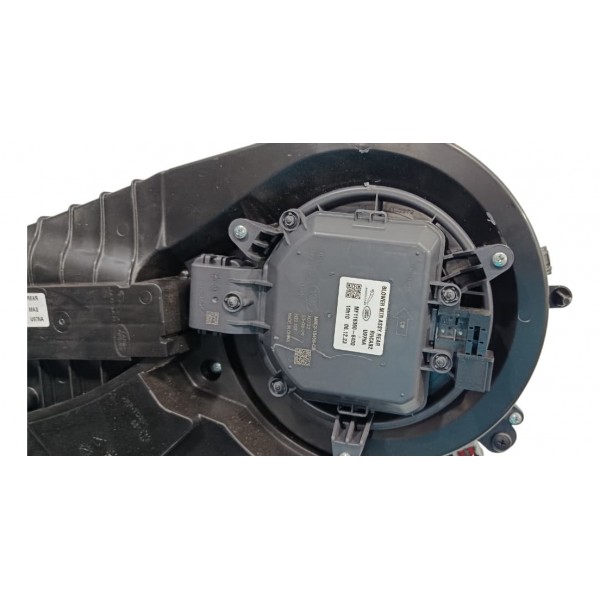 Caixa Ar Condicionado Range Rover Sport 3.0 D350 2024