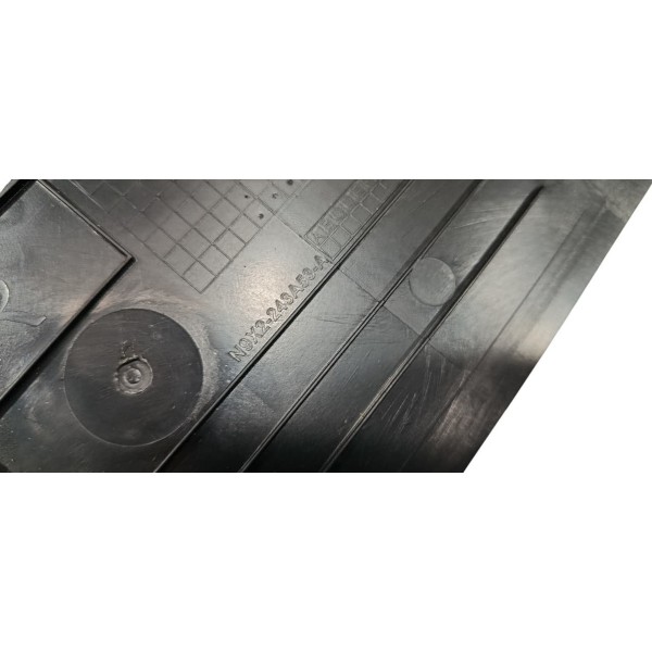 Moldura Coluna Direita Range Rover Sport 3.0 D350 2024