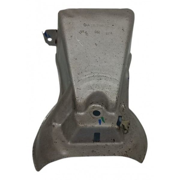 Protetor Calor Coletor Direito Mercedes C180 2017