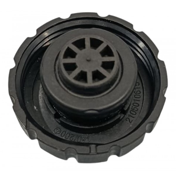 Tampa Reservatório Água Mercedes C180 2017 2105010615