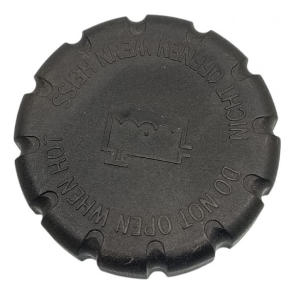 Tampa Reservatório Água Mercedes C180 2017 2105010615