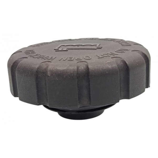 Tampa Reservatório Água Mercedes C180 2017 2105010615