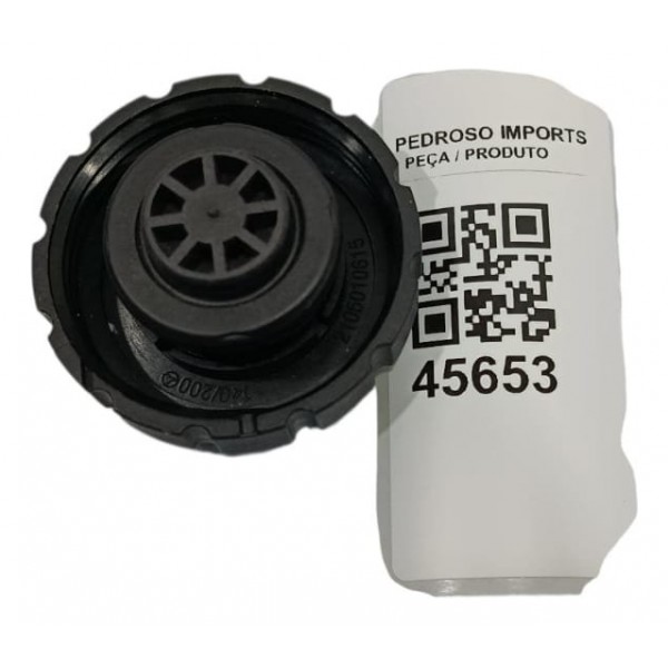 Tampa Reservatório Água Mercedes C180 2017 2105010615