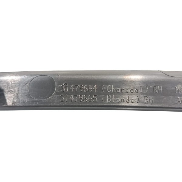 Acabamento Da Coluna Lado Direito Volvo S60 Híbrido 2020