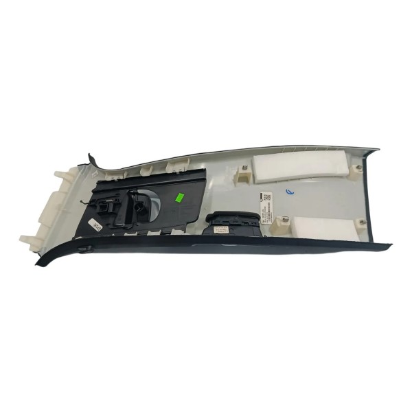 Acabamento Coluna Superior C/difusor Ld Dir Volvo S60 2020