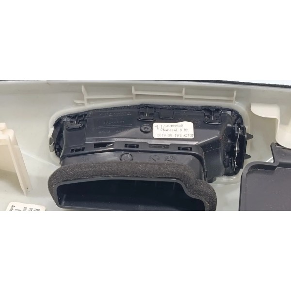 Acabamento Coluna Superior C/difusor Ld Dir Volvo S60 2020