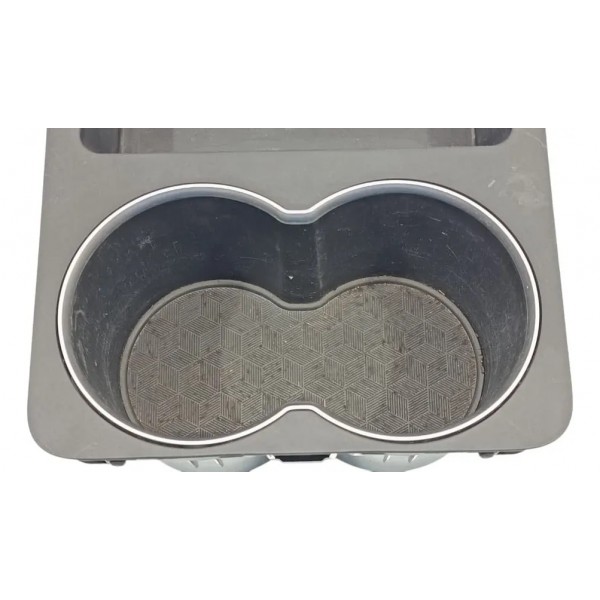 Porta-copos Do Console Chery Tiggo 8 2021 T1a5305117 Preto