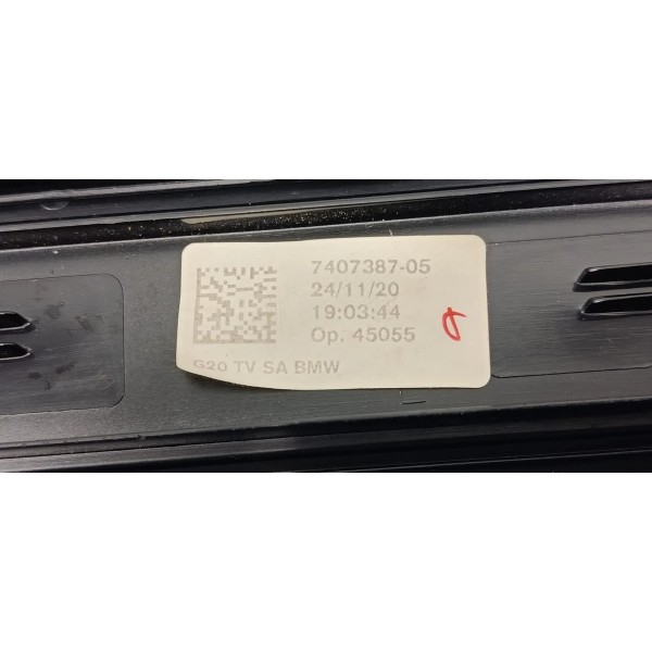 Soleira Porta Dianteira Bmw G20 320i 2021 7407387 Preto