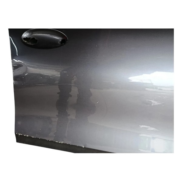 Porta D/d Bmw 320i  G20 2021 (detalhe) Dianteira Direita Cinza-escuro