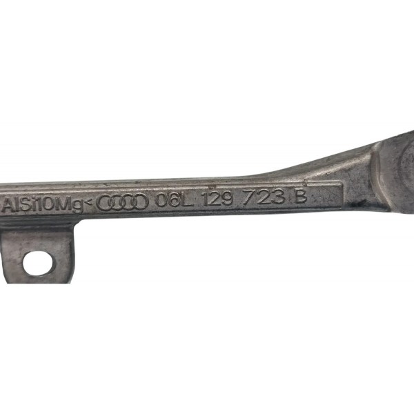 Suporte Coletor Admissão Audi Q5 2.0 Híbrido 2023