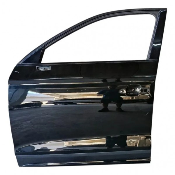 Porta Dianteira Esquerda Audi Q5 2024 (detalhes) Dianteira Esquerda Preto