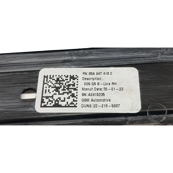 Soleira Dianteira Direita Audi Q5 2.0 Híbrido 2023 80a947418 Preto
