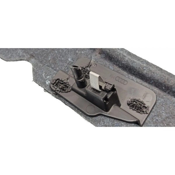 Moldura Revestimento Esquerdo Porta Malas Audi Q5 2.0 2023
