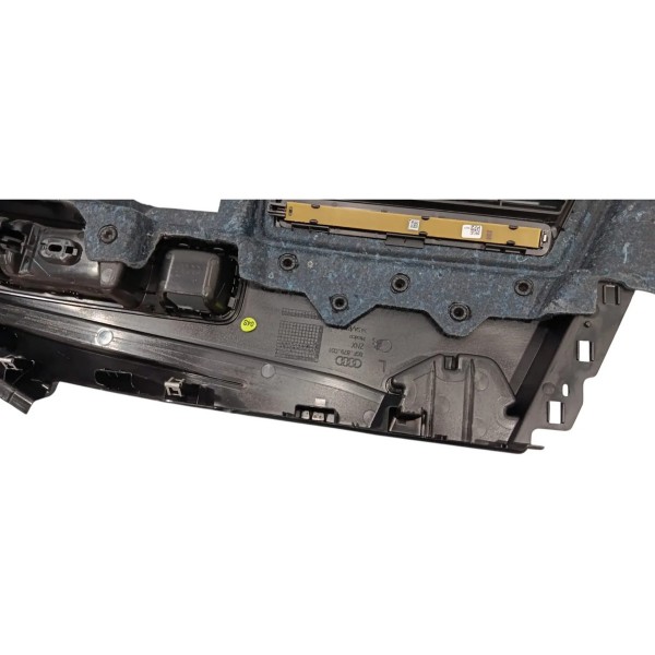 Moldura Revestimento Esquerdo Porta Malas Audi Q5 2.0 2023