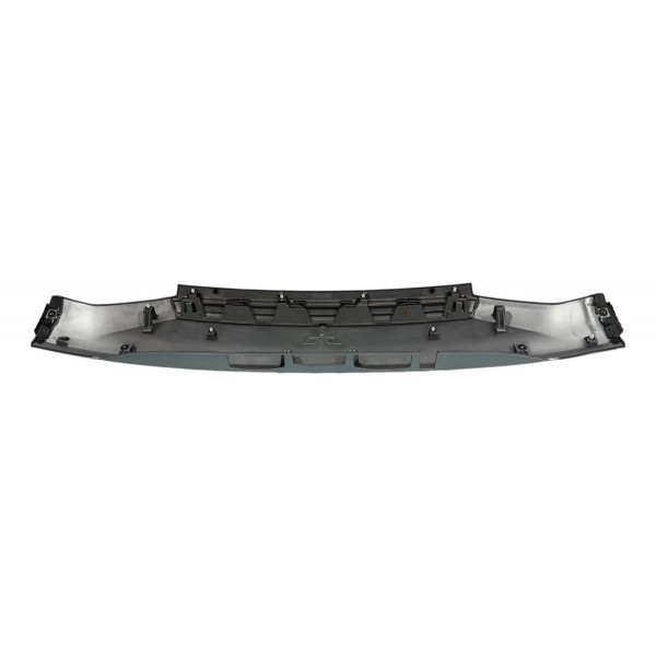 Aplique Tampa Traseira Mitsubishi Eclipse Cross 1.5 2025 Prateado