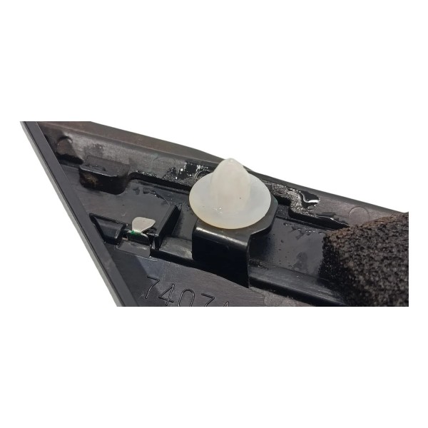 Moldura Paralama Esquerdo Eclipse Cross 1.5 4x2 2025 Preto