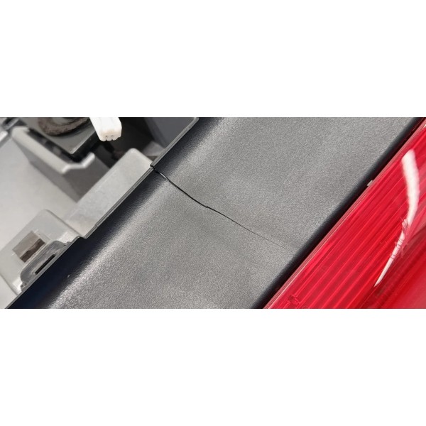 Aerofolio Tampa Traseira Mitsubishi Eclipse Cross 4x2 2025