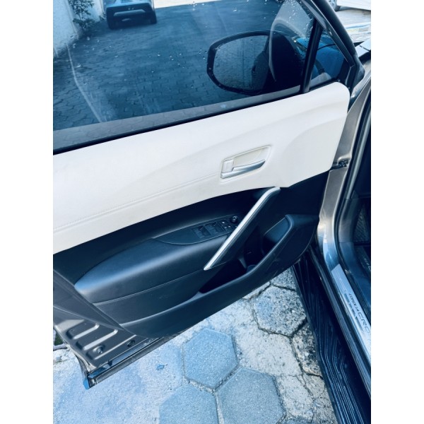 SUCATA TOYOTA CCROSS XRX HYBRID