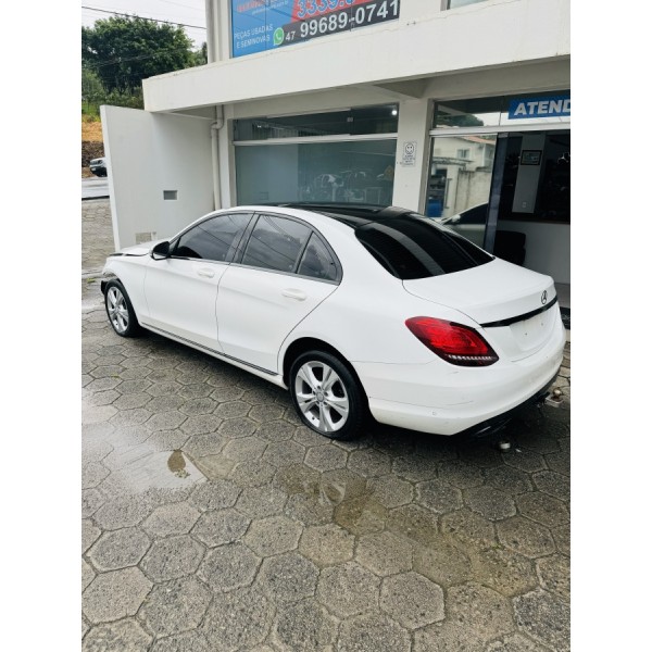 SUCATA M. BENZ C180