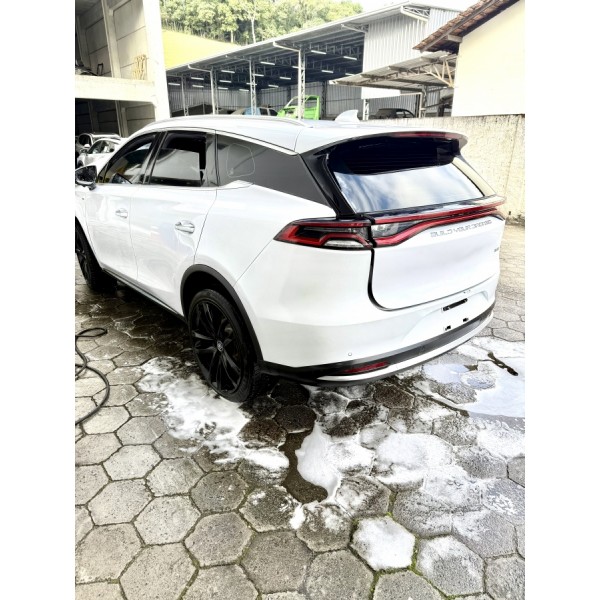 SUCATA BYD TAN AWD GS