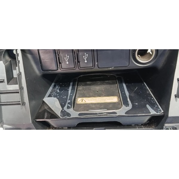 Moldura Comando Do Ar Carregador Wireless Eclipse Cross 2025