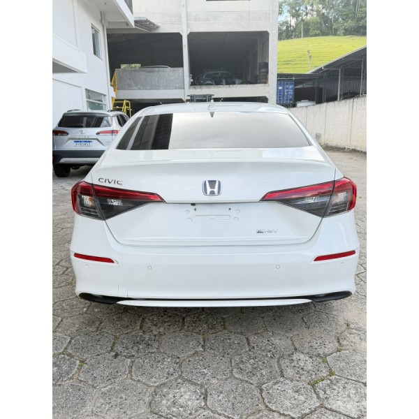 SUCATA Honda Civic Touring 2.0 HEV 2024