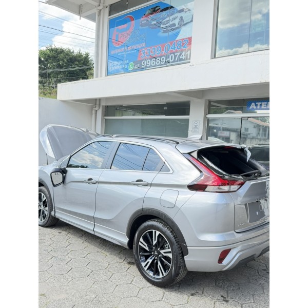 SUCATA Mitsubishi Eclipse Cross HPE