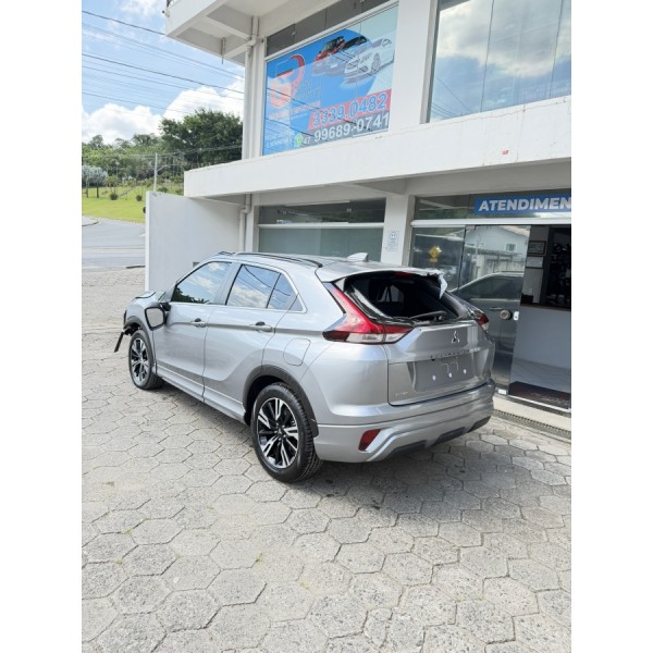 SUCATA Mitsubishi Eclipse Cross HPE