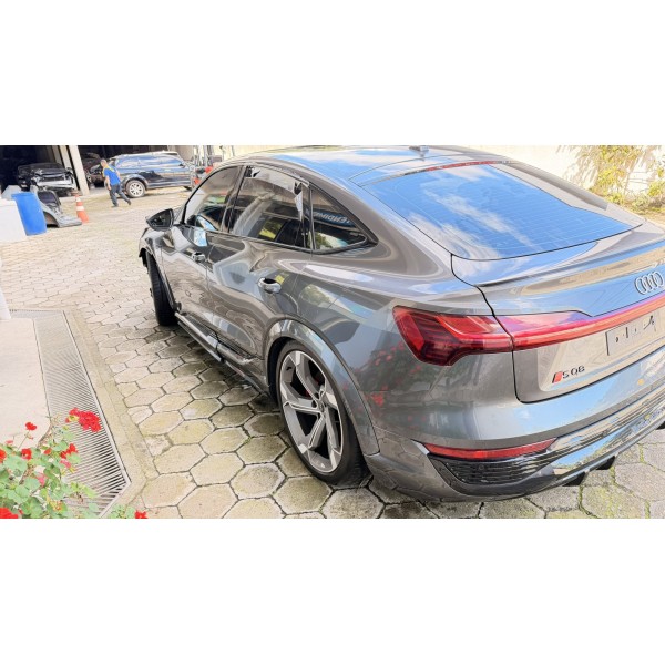 SUCATA AUDI SQ8 SB E TRON