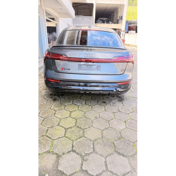 SUCATA AUDI SQ8 SB E TRON