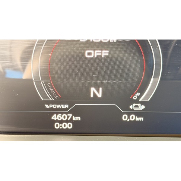 SUCATA AUDI SQ8 SB E TRON