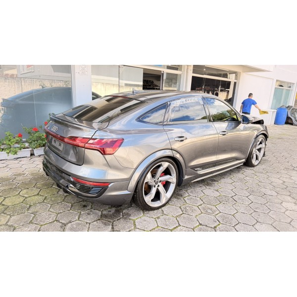 SUCATA AUDI SQ8 SB E TRON