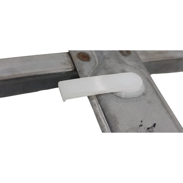 Guia Vidro Porta Dianteira Esquerda Eclipse Cross 1.5 2025 Preto