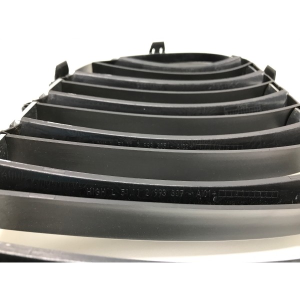 Grade Dianteira Esquerda Bmw X1 E84 2012 2993307 Preto Esquerdo