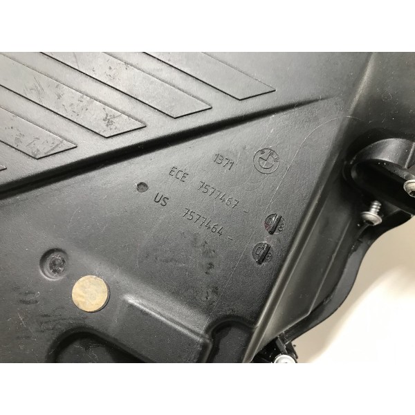 Caixa Filtro De Ar Lado Esquerdo Bmw 550 V8 2012 7577467