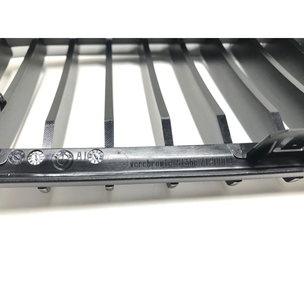 Grade Dianteira Esquerda Bmw 330 E90 2007 7120009 - Preto - Esquerdo