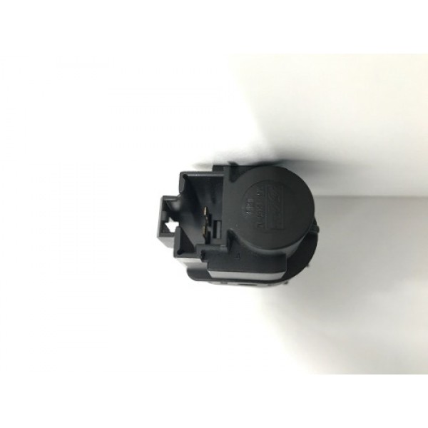 Interruptor De Freio Freelander 2 2011 3m5t-13480-ac