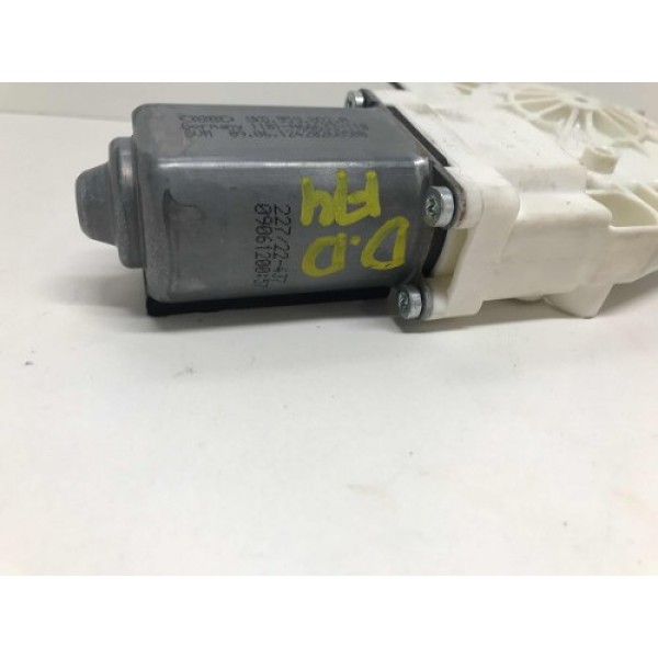 Motor Vidro Elétrico Direito Audi A4 2013 8k0959802a